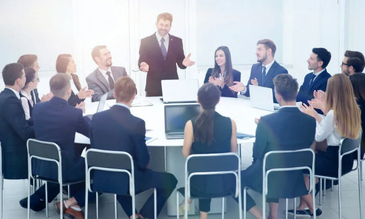 Quels sont les 4 styles de leadership selon Hersey et Blanchard ?